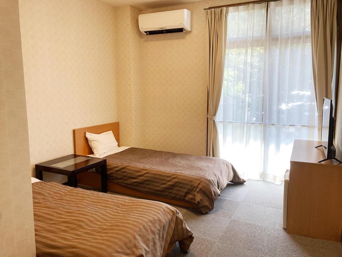 Numata  Itoen Hotel Oze Oigami Sanrakuso מראה חיצוני תמונה