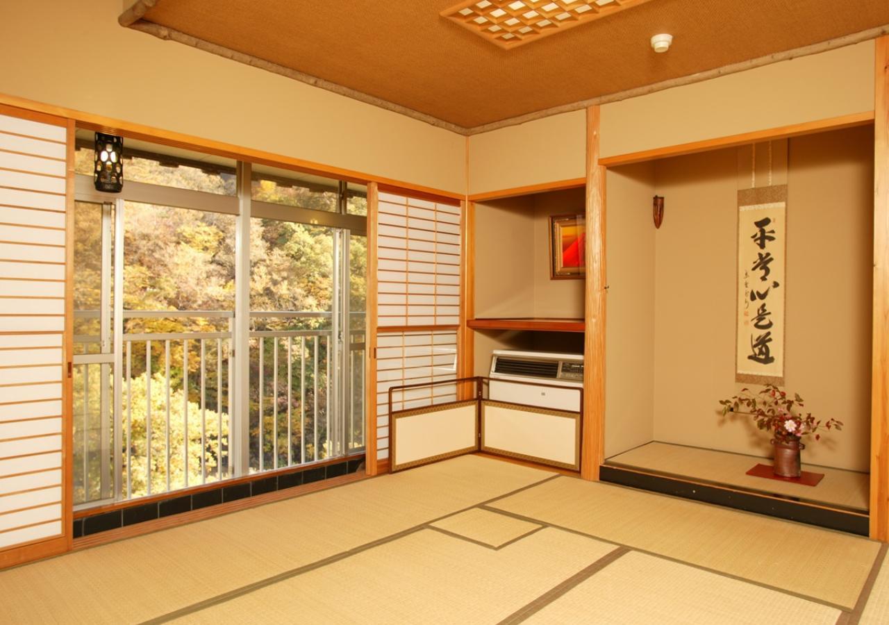 Numata  Itoen Hotel Oze Oigami Sanrakuso מראה חיצוני תמונה